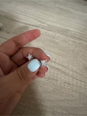 Classic Square-Cut Cubic Zirconia Stud Earrings - Silver